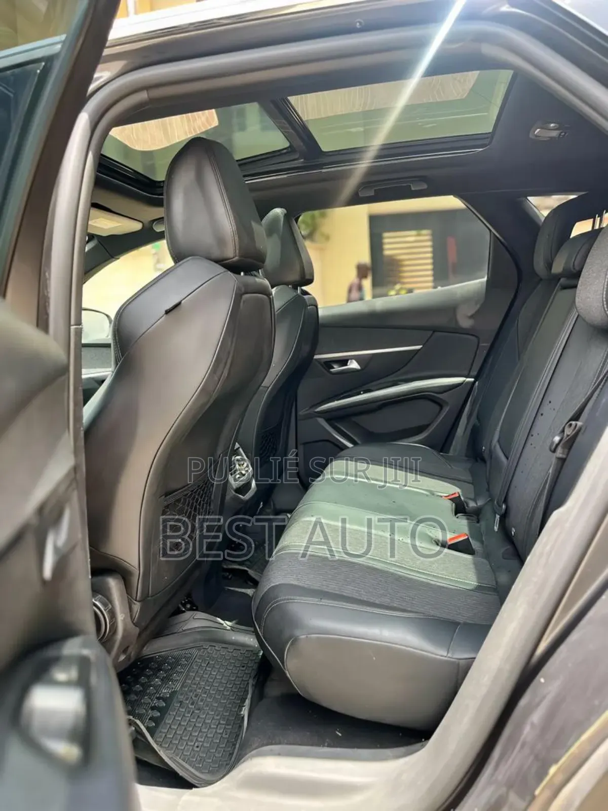 PEUGEOT 3008 2018 Gris