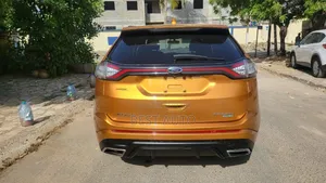Ford Edge 2015 Jaune