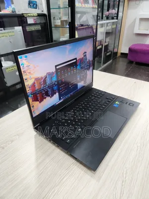 Ordinateur Portable HP Omen 17 16GB Intel Core I7 SSD 512GB