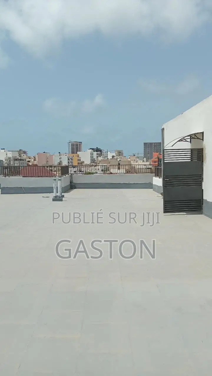 3chbre Appartement dans Katos Immo, Ouakam à Louer