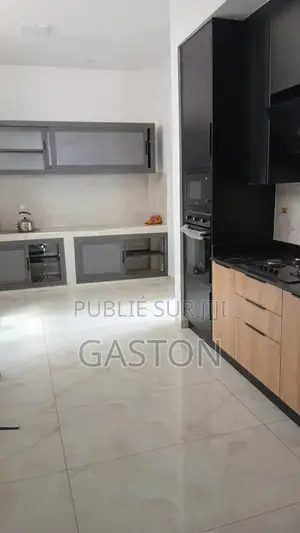 3chbre Appartement dans Katos Immo, Ouakam à Louer