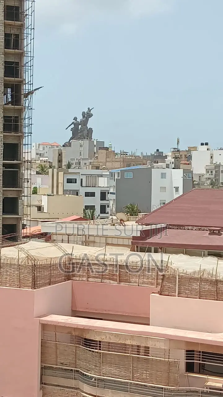 3chbre Appartement dans Katos Immo, Ouakam à Louer