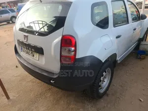 Dacia Duster 2016 Blanc