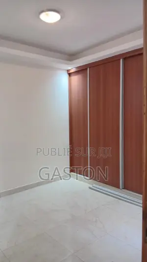 4chbre Appartement dans Katos Immo, Ngor à Louer