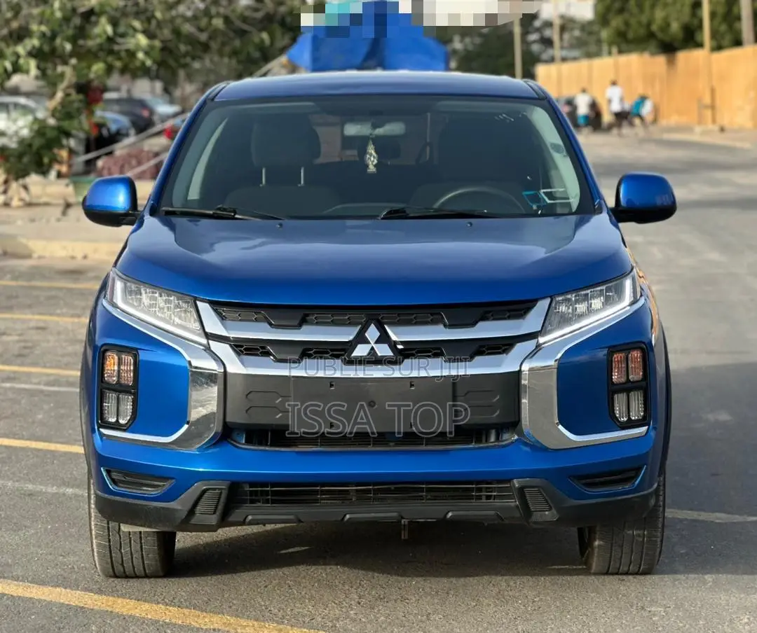 Mitsubishi Outlander 2021 Bleu