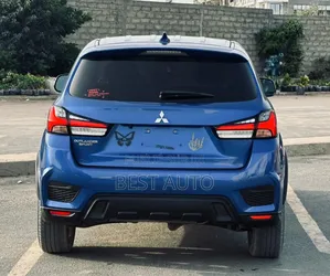 Mitsubishi Outlander 2020 Bleu