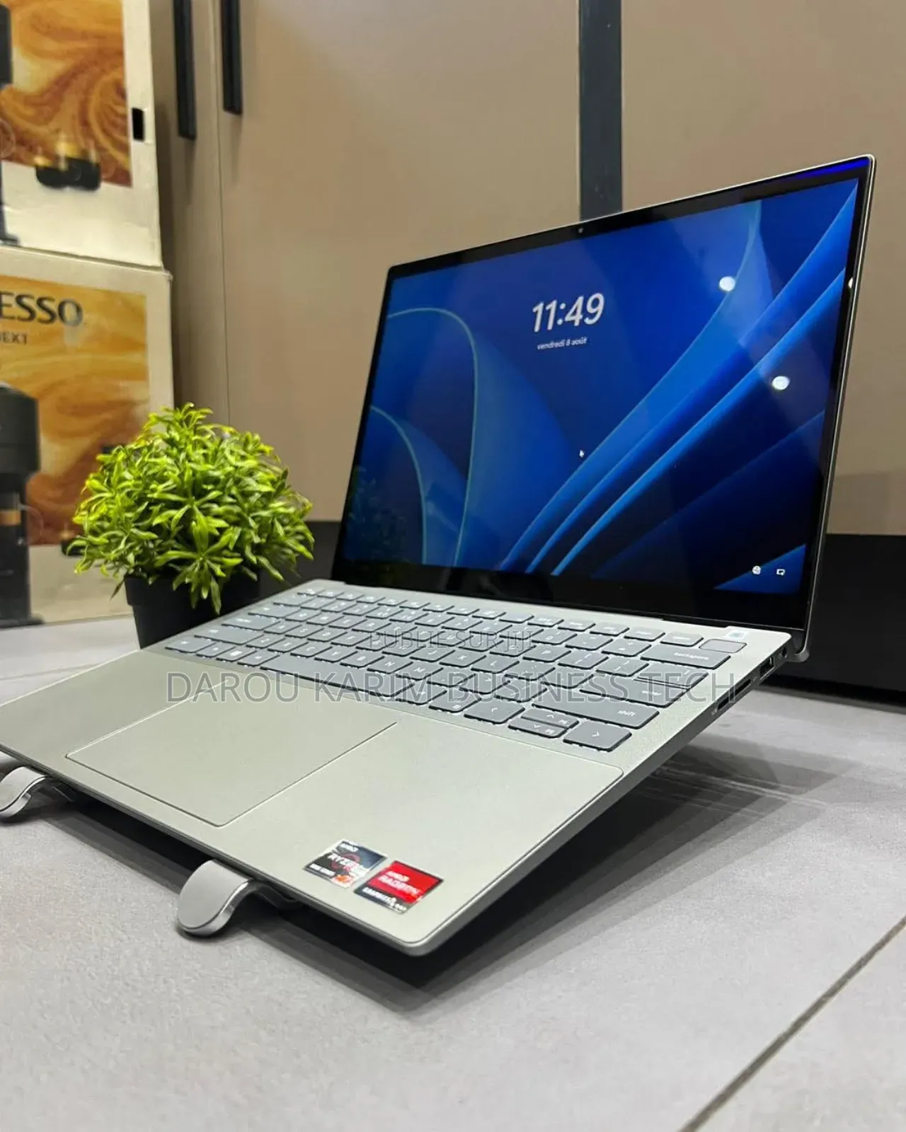 New Ordinateur Portable Dell Inspiron 14 16GB AMD Ryzen 5 SSD 512GB