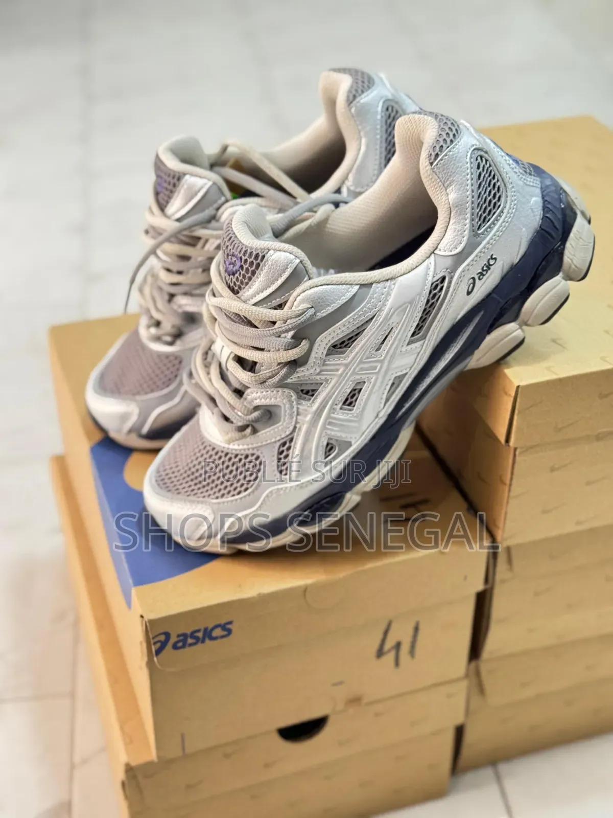 Asics Confort Performance