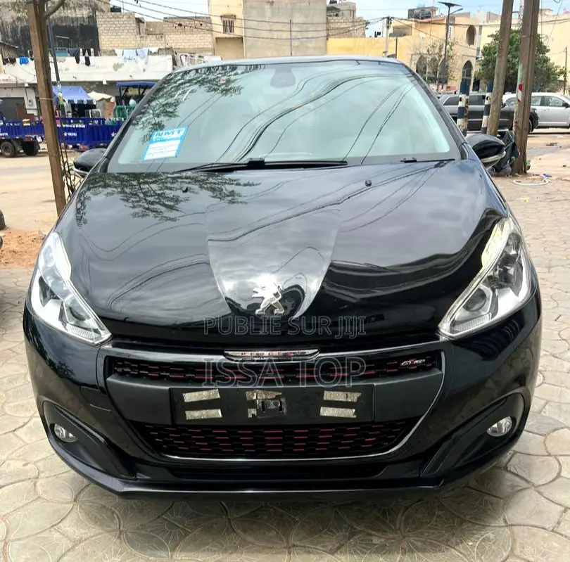 PEUGEOT 208 2018 Blanc