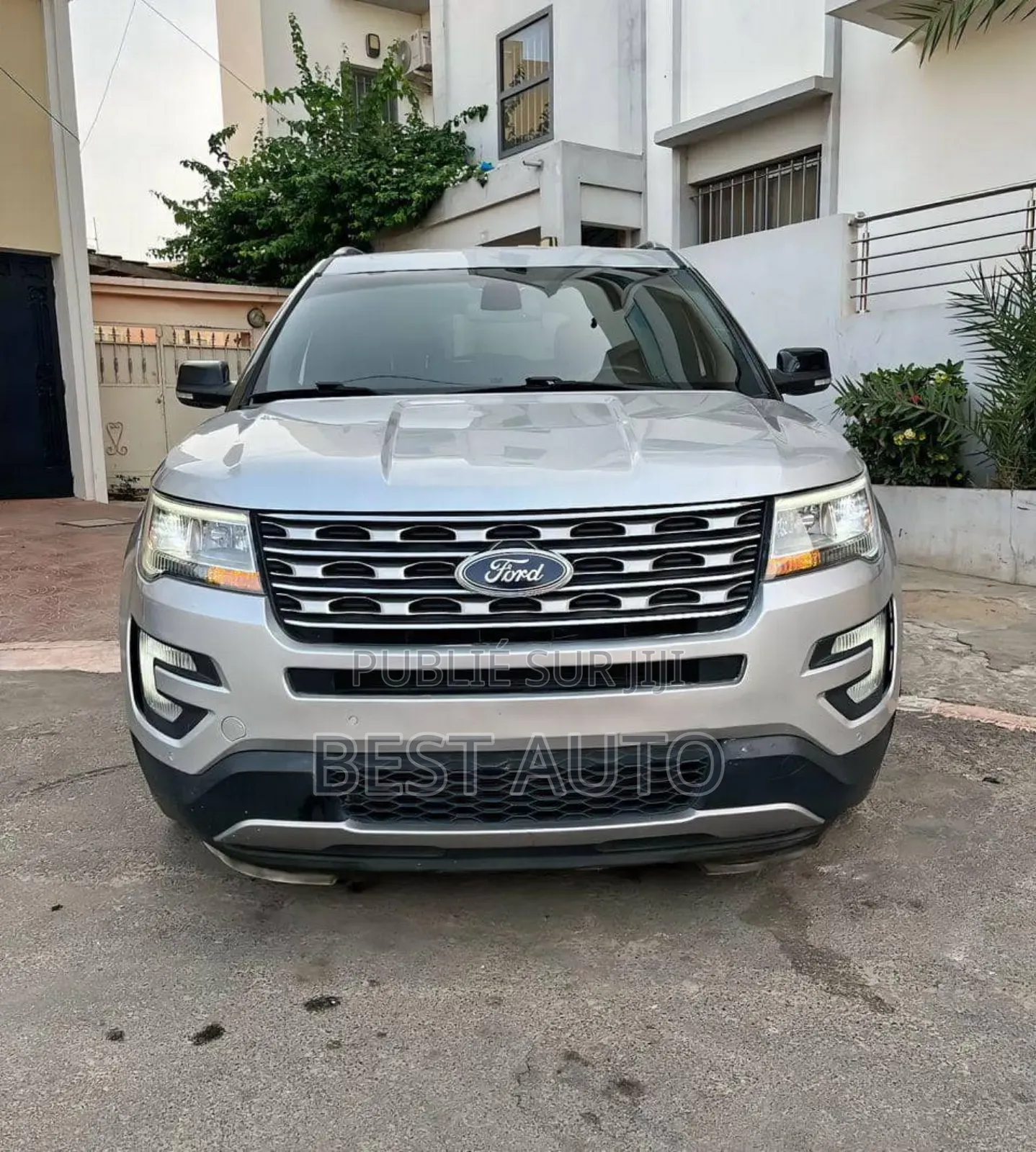 Ford Explorer 2017 Gris