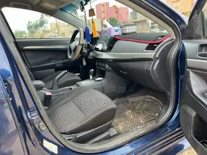 Mitsubishi Lancer 2012 Bleu