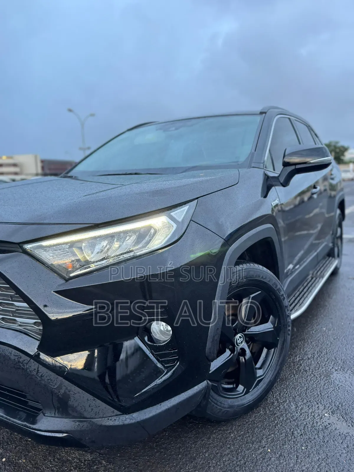 Toyota RAV4 2021 Noir