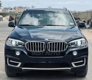 Photo - BMW X5 2017 Bleu
