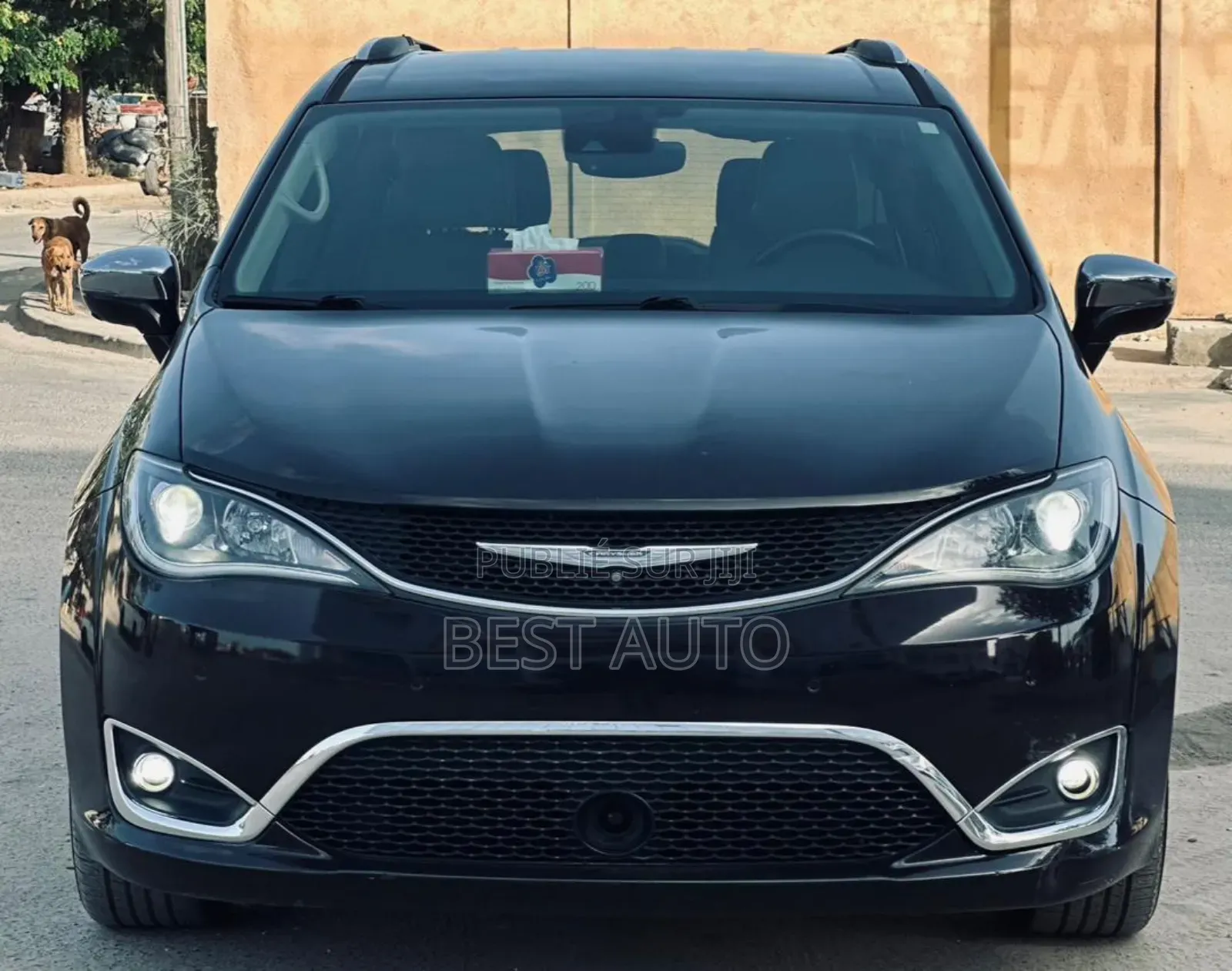Chrysler Pacifica 2018 Noir