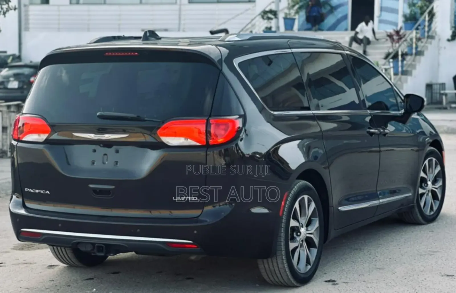 Chrysler Pacifica 2018 Noir