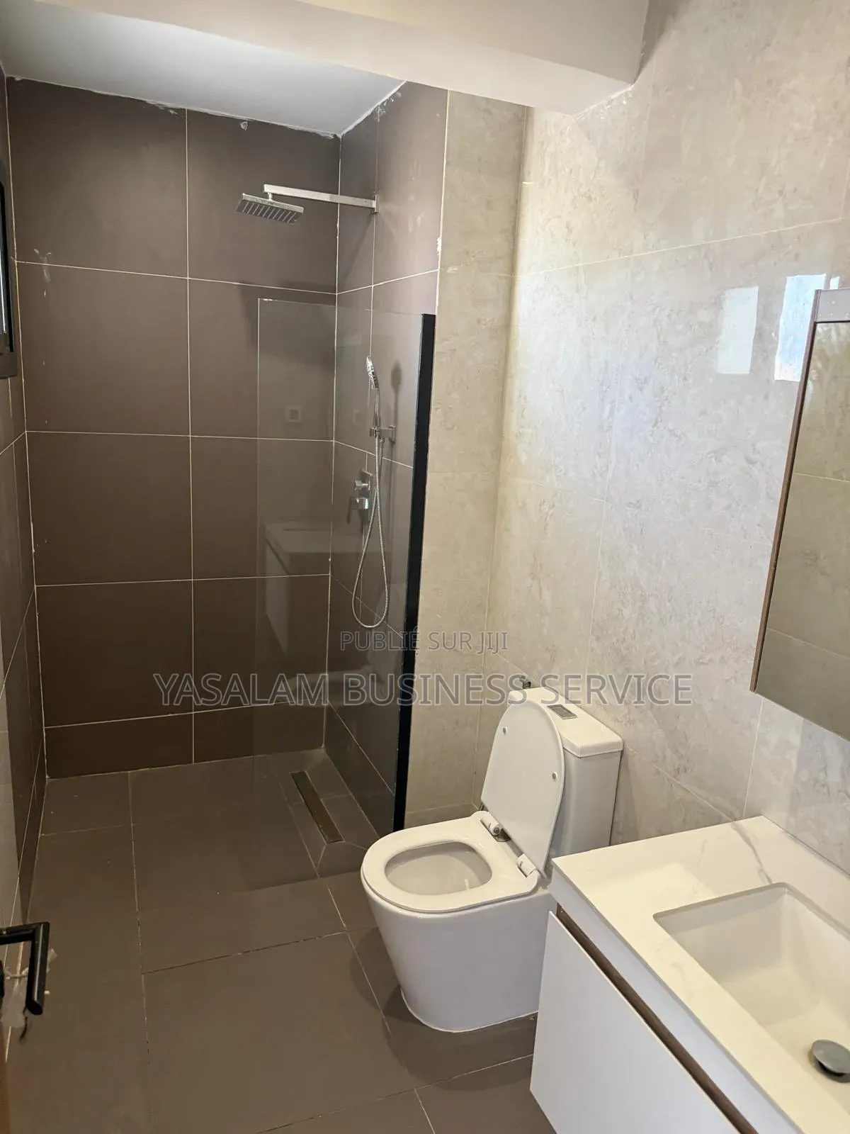 3chbre Appartement dans Yasalam Business, Almadies à Vendre