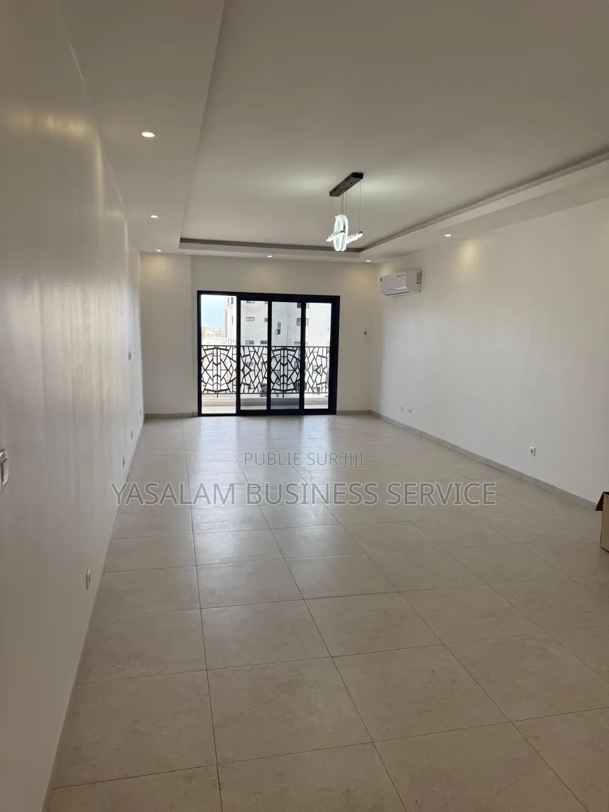 3chbre Appartement dans Yasalam Business, Almadies à Vendre