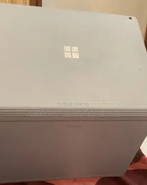 Photo - Microsoft Surface Book 2 8GB Intel Core I5 SSD 256GB