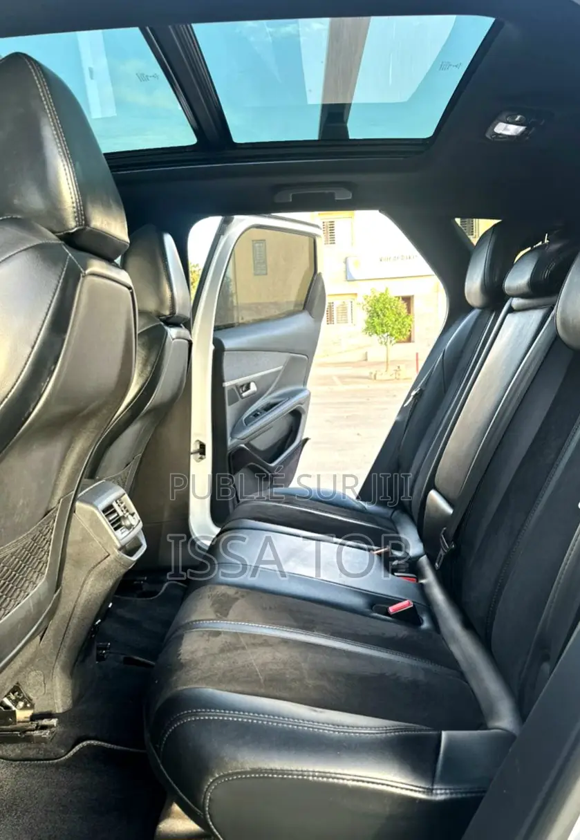 PEUGEOT 3008 2018 Blanc