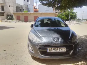 Photo - PEUGEOT 308 2013 Gris