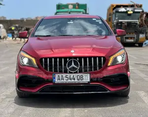 Photo - Mercedes-Benz CLA-Class 2014 Rouge
