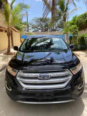 Photo - Ford Edge 2018 Gris