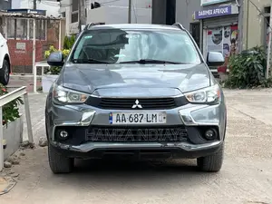 Photo - Mitsubishi RVR 2016 Gris