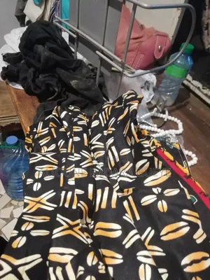 Photo - Je Vide Ces Pantalons en Wax Bas Large