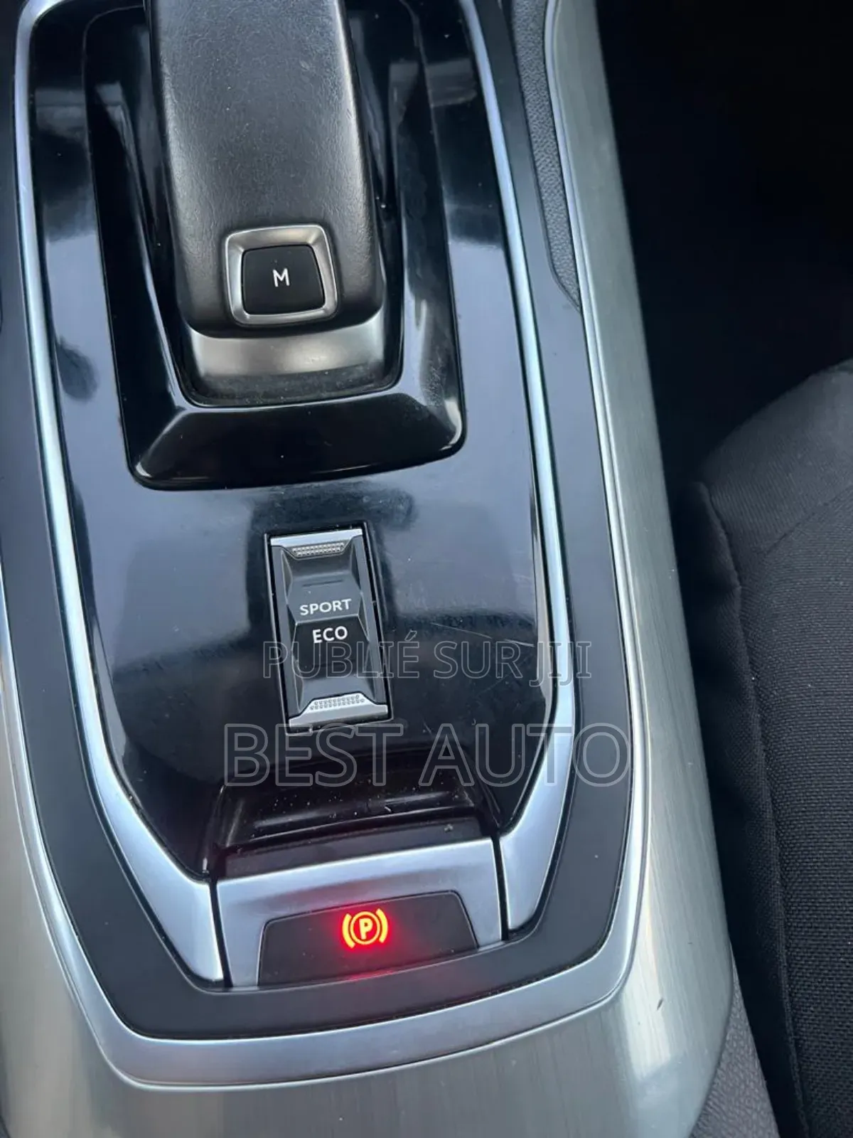 PEUGEOT 308 2019 Blanc