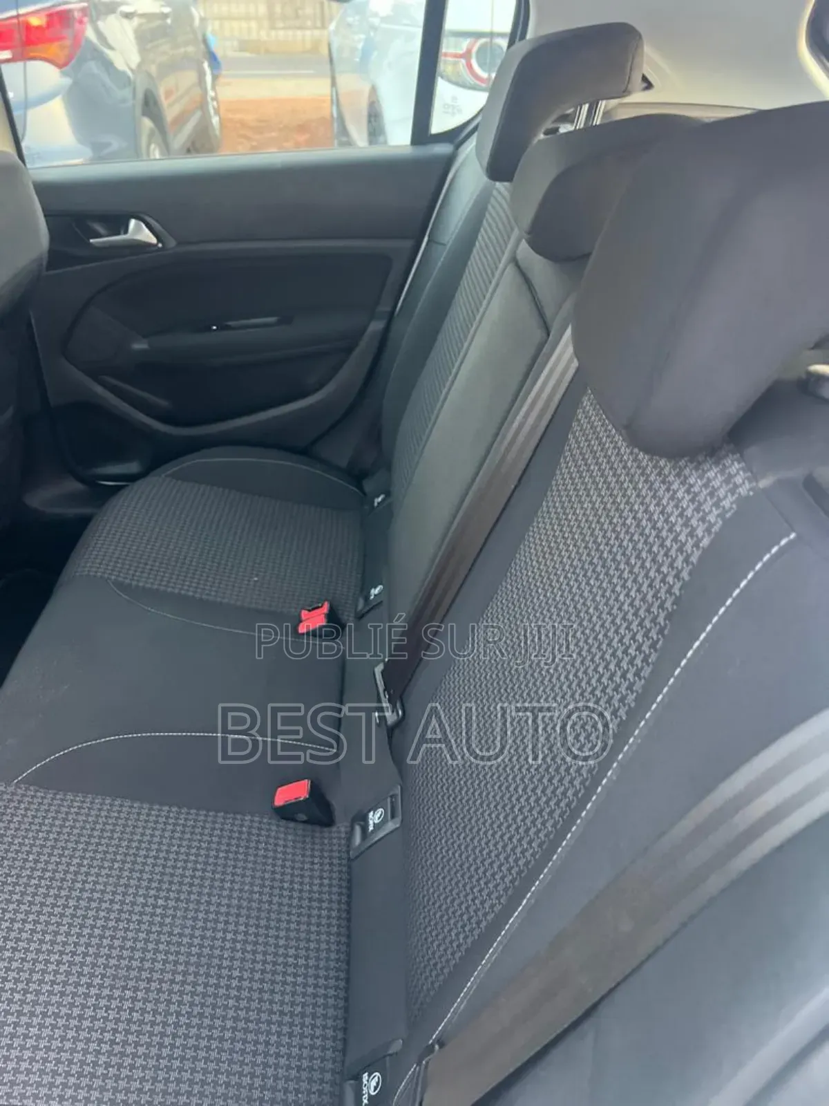 PEUGEOT 308 2019 Blanc