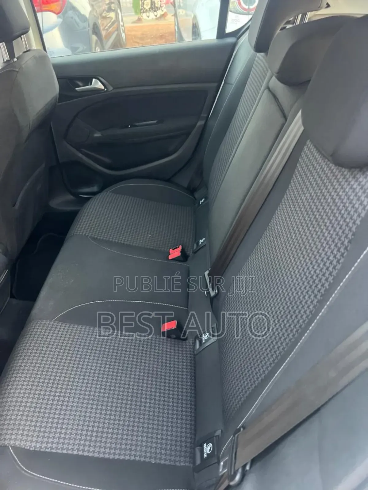 PEUGEOT 308 2019 Blanc