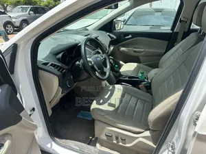 Ford Escape 2016 Blanc