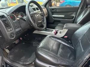 Ford Escape 2011 Noir