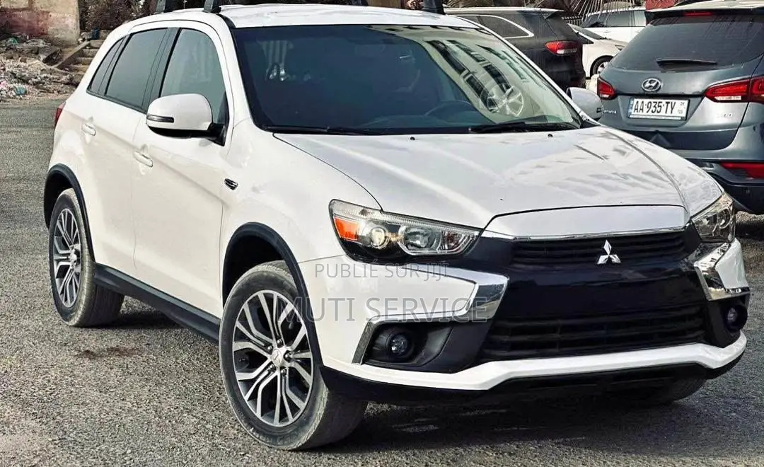 Mitsubishi Outlander 2019 Blanc