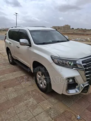 Toyota Land Cruiser Prado 2013 Blanc