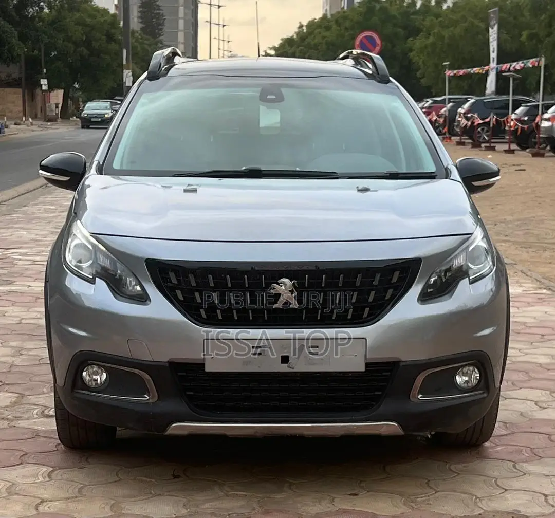 PEUGEOT 2008 2017 Gris