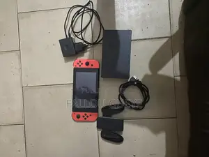 Photo - Nintendo Switch Complète
