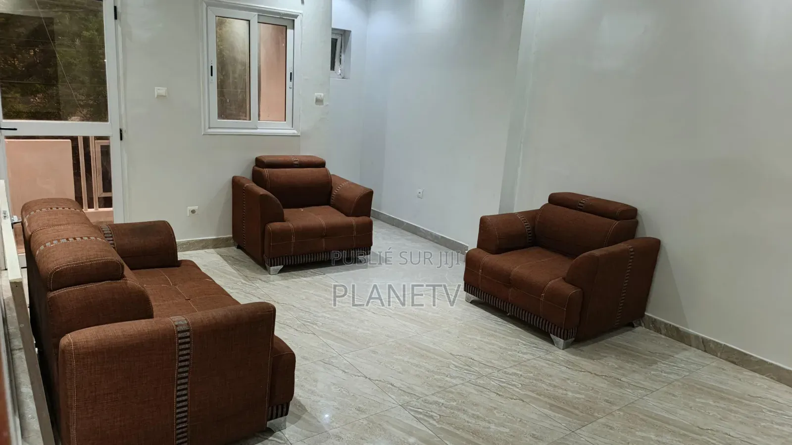 Furnished 2chbre Chambre et salon dans Medina à Louer