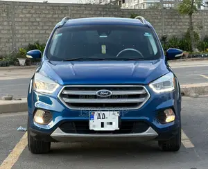 Photo - Ford Escape 2017 Bleu
