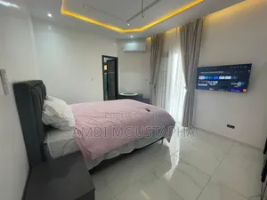 Furnished 2chbre Appartement dans Appartement Meublé, Almadies à Louer