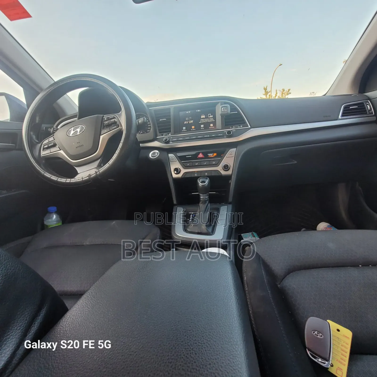 Hyundai Elantra 2017 Bleu