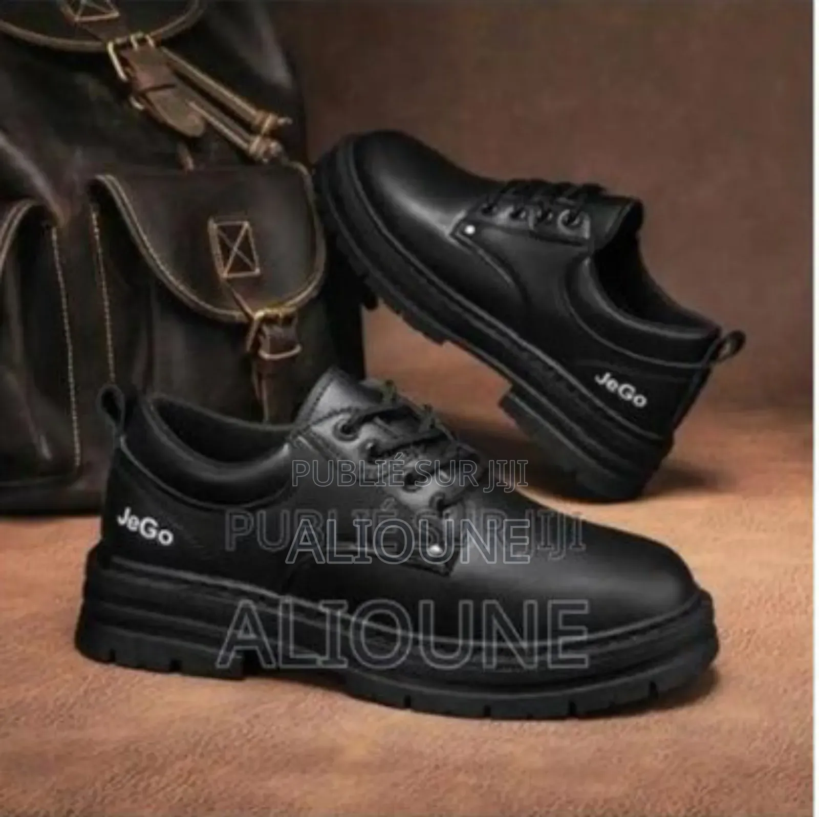 Vendeur De Chaussures Hommes