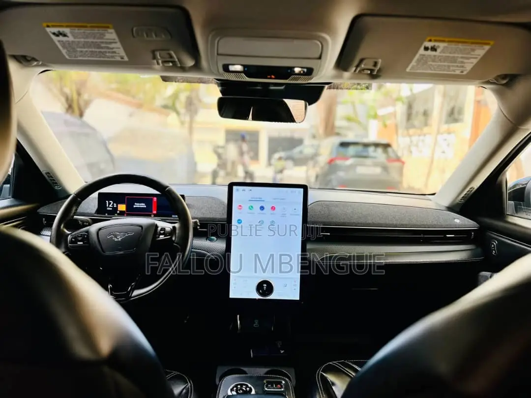 Ford Mustang 2021 Blanc