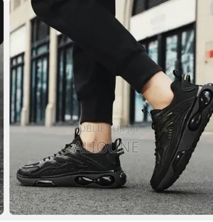 Photo - Vendeur De Chaussures