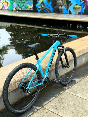 VTT Super Trek Marlin 5