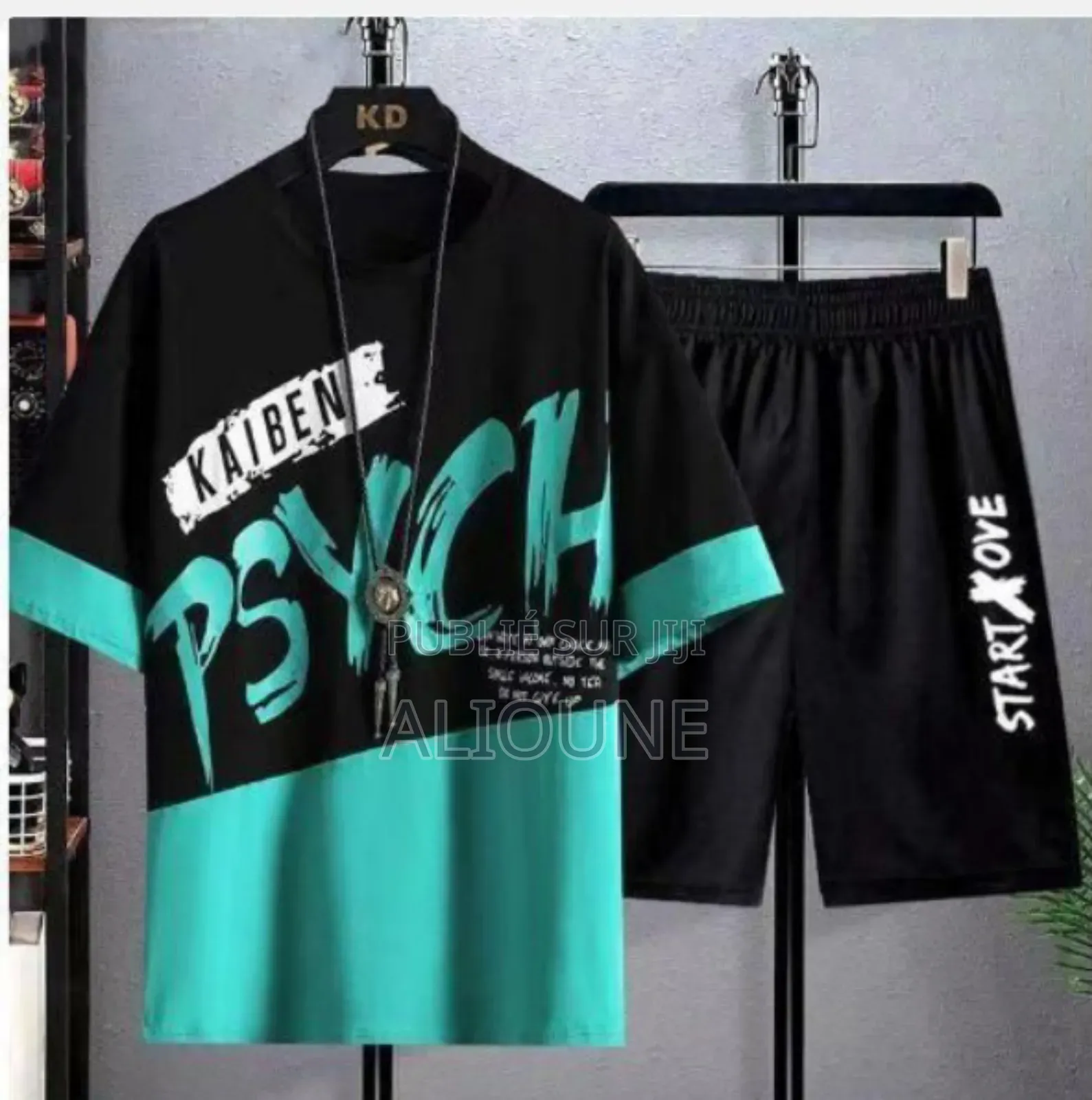 Vendeur d'Habits De Sport