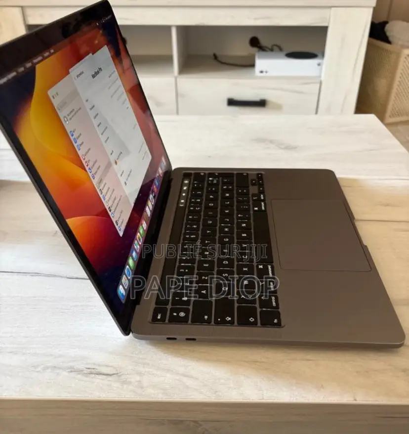 Ordinateur Portable Pomme MacBook Pro 2020 8GB Intel Core I5 SSD 256GB