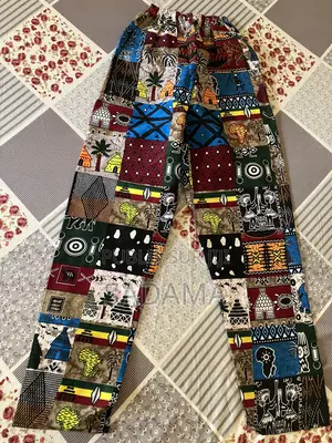 Photo - Pantalon Unisexe Style Africain – Tissu Wax - Unique Authentique