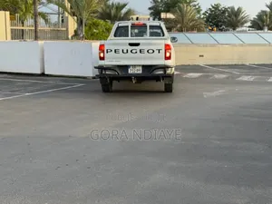 PEUGEOT Landtrek 1.9 Diesel Double Cab RWD 2024 Blanc cassé