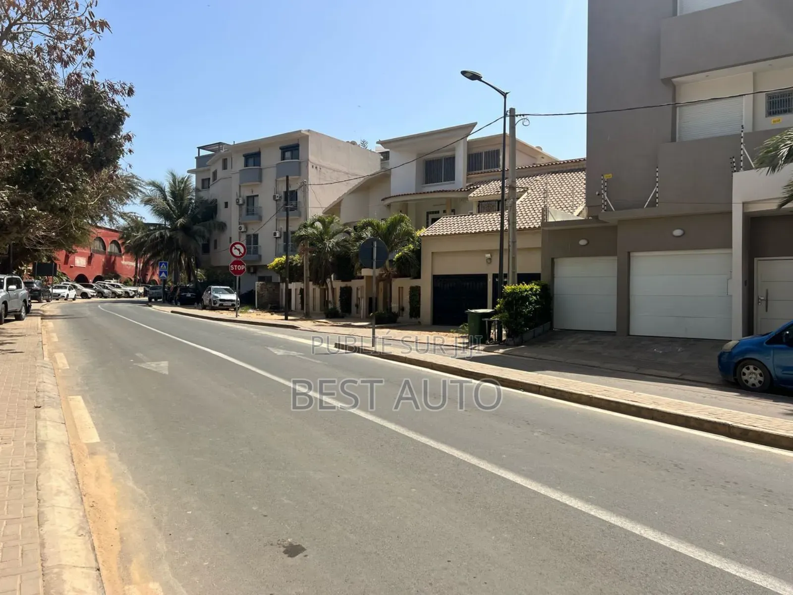 10chbre Villa dans Almadies à Vendre